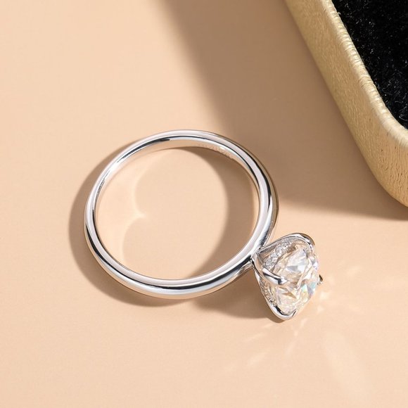 Certified 2ct. t.w. Moissanite Diamond Oval Hidden Halo Engagement Ring NEW - Picture 5 of 14